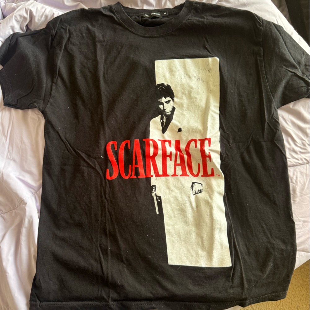 PrettyLittleThing Black Scarface Graphic T-Shirt